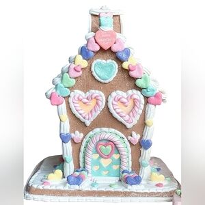 💙Love & Cupcakes Valentine Light Up Gingerbread House☆